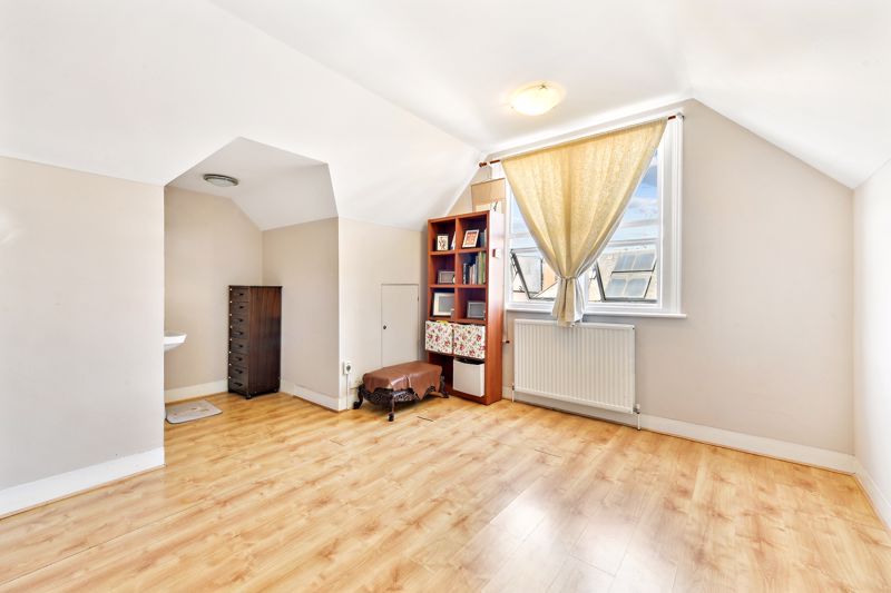 IVY GATE- click for photo gallery